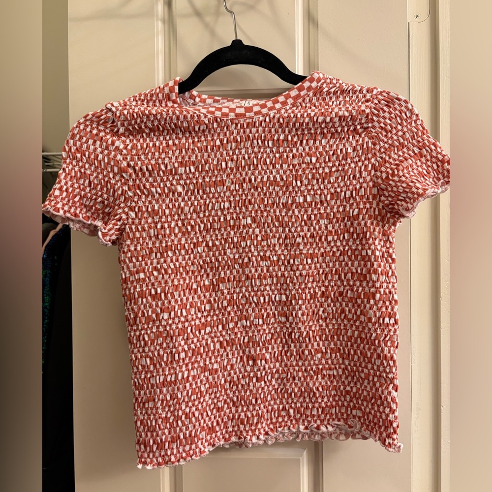 American Eagle Outfitters Coral & White Smocked Short Sleeve Top